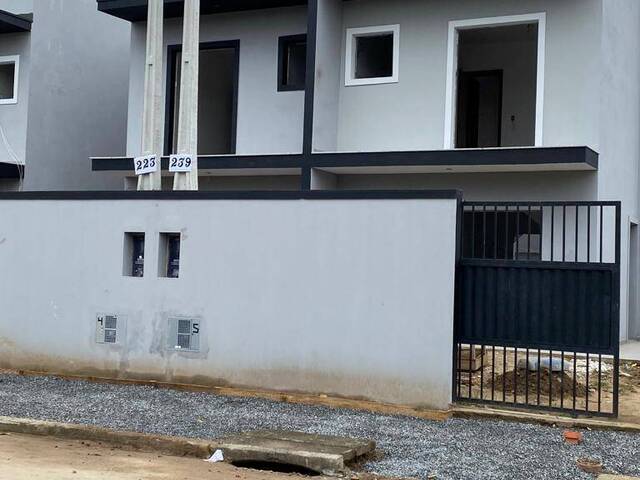 Casa para Venda em Bertioga - 4